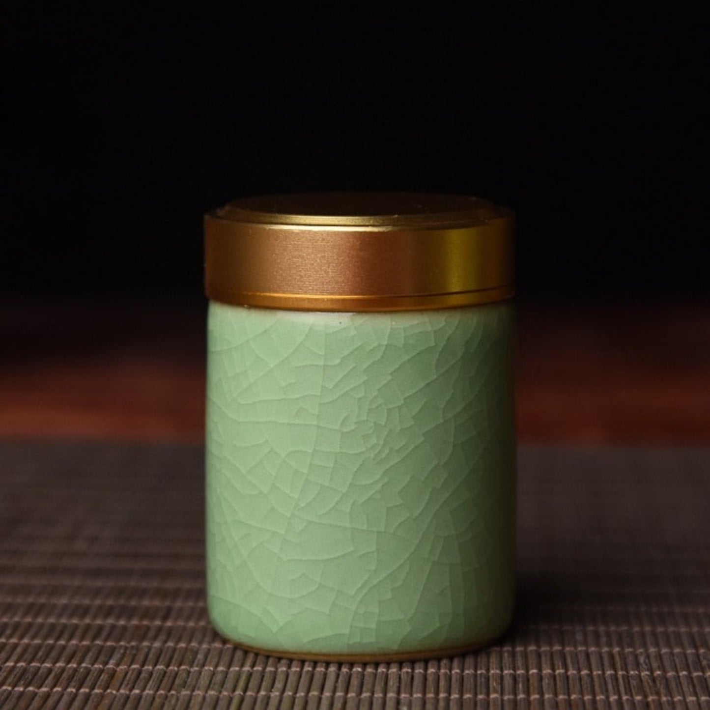 Ceramic Matcha Storage Jar – 100ml | Leaf-Textured Design