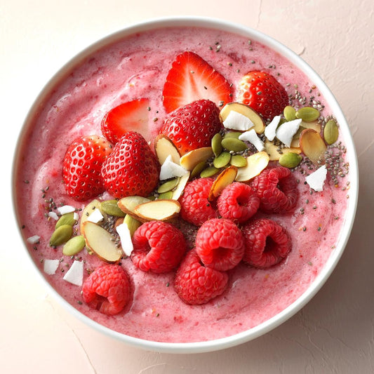 Simplifying Quick Meal Solutions with Portable Blender and Superfood Recipes
